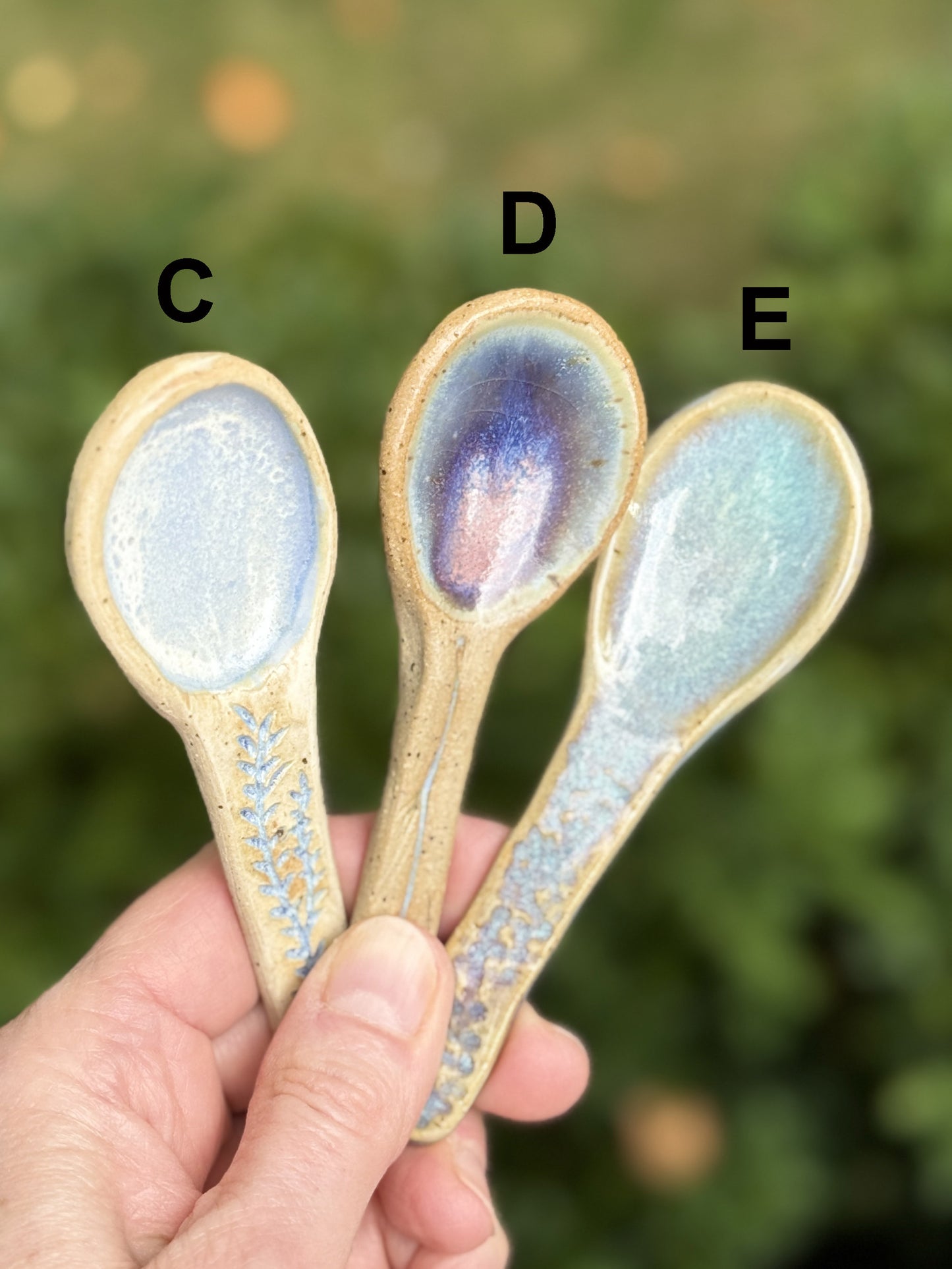 Medium ceramic spoons